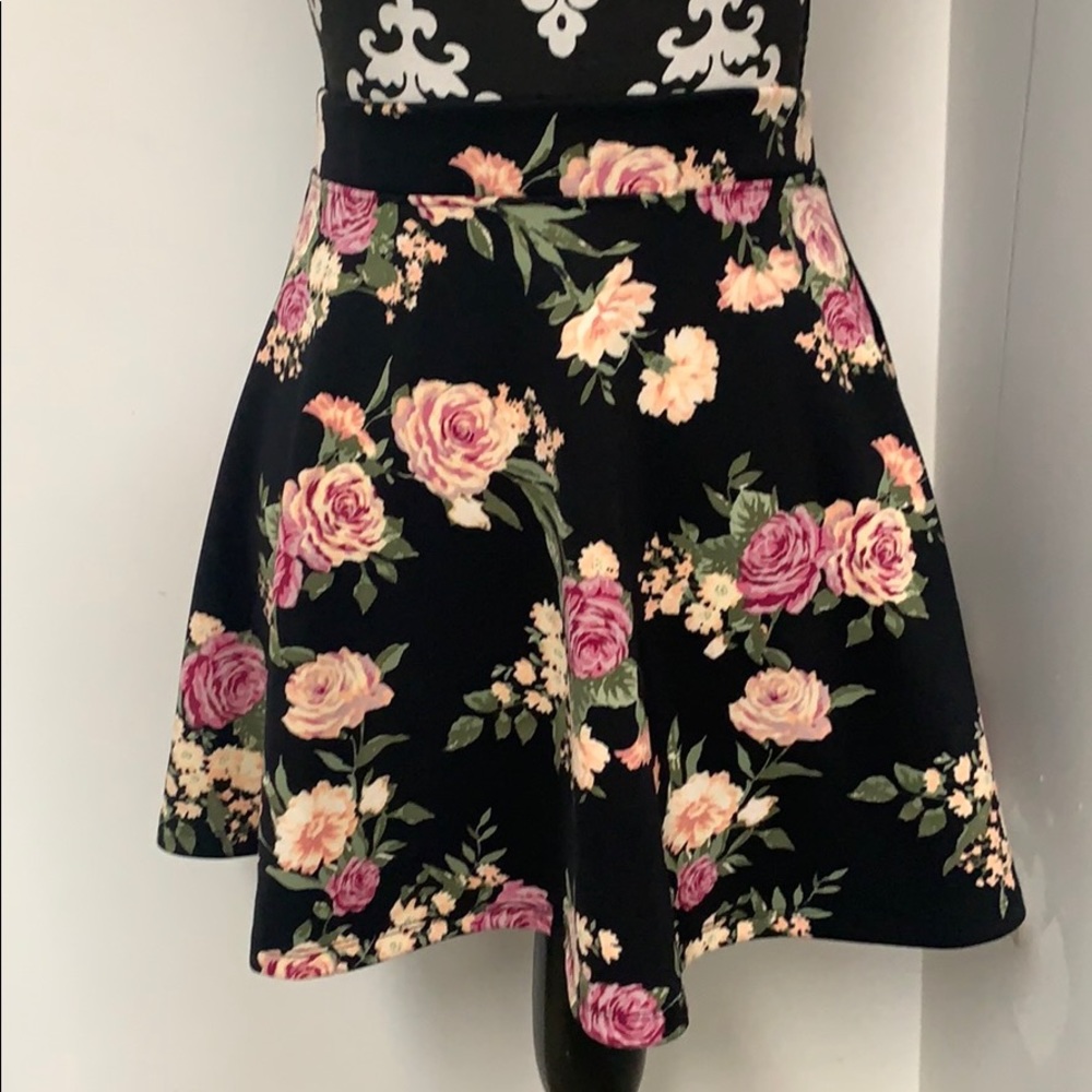 Forever21 floral skater skirt